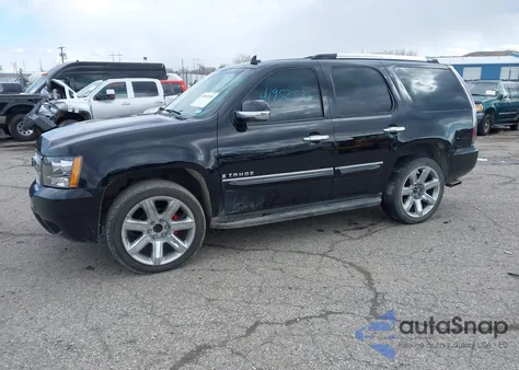 2009 Chevrolet Tahoe Lt2 z USA, uszkodzony, nr VIN 1GNFC23069R153880